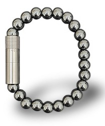 Les Fines Lames Hematite Punch Bracelet